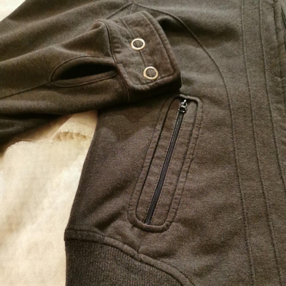 Lululemon Jacket - Picture 4 of 6